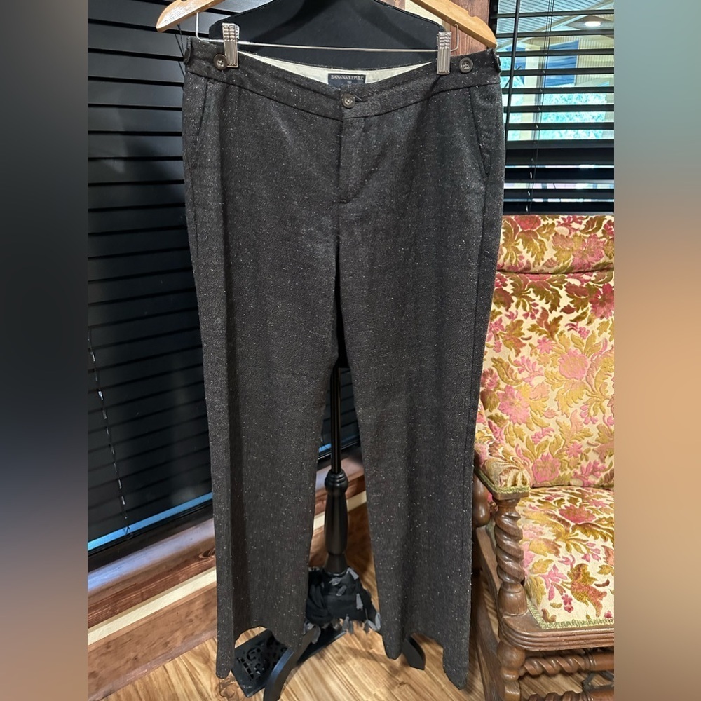 EUC Banana Republic  Winter classic trousers Sz 10R gray/brown color